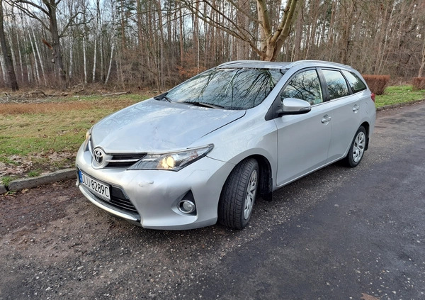 Toyota Auris cena 19500 przebieg: 477500, rok produkcji 2013 z Lubin małe 79